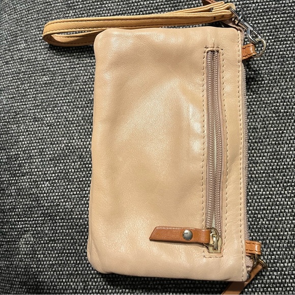 Valentina Italia Small Leather Crossbody - Picture 6 of 9